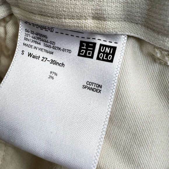 Uniqlo Women's Cream Capris - Picture 7 of 12